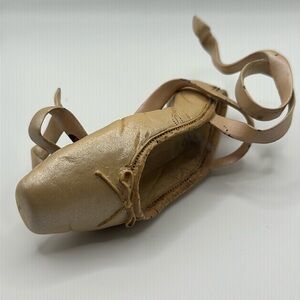 Just The Right Shoe Ballet Miniature Collectible